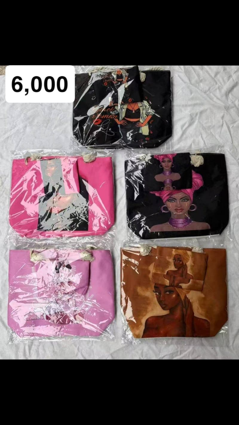 Tote bag
