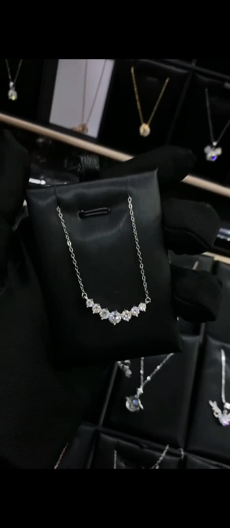 Diamond necklace/Earrings