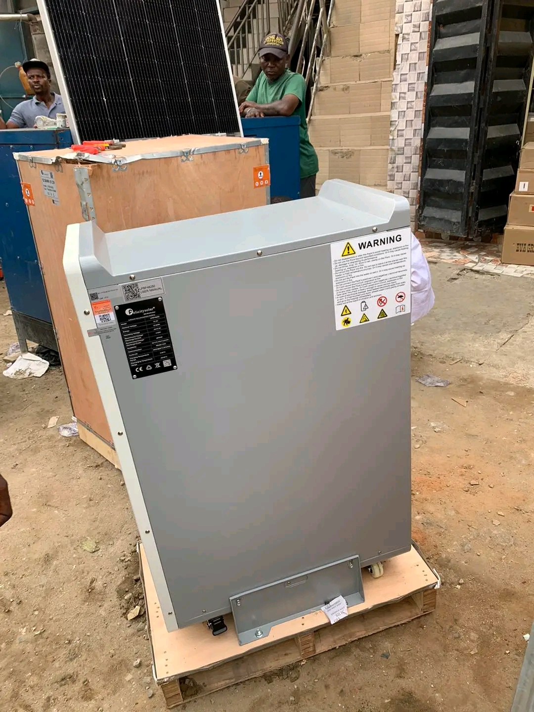 Solar  lithium battery