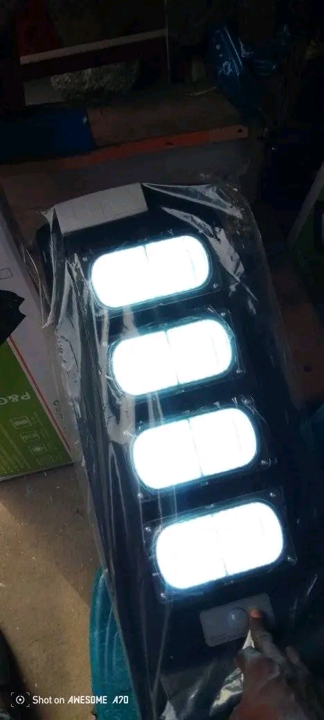 Solar streets light