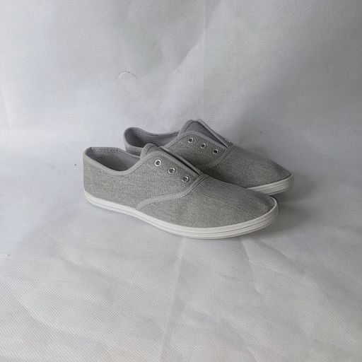 Flat sole outdoor loafers